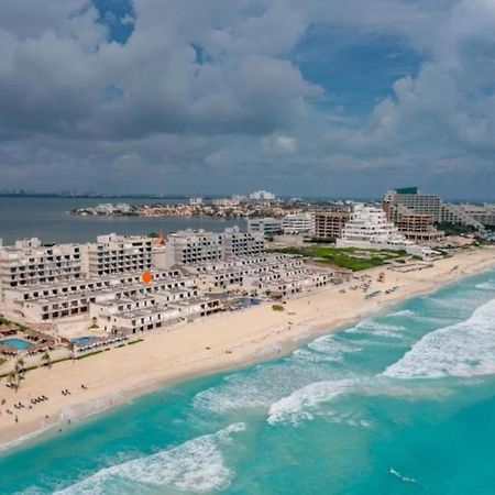 Casa Luna, Cozy Beach Front Apartment In Cancún Exterior foto