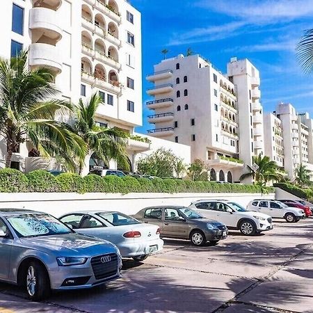 Casa Luna, Cozy Beach Front Apartment In Cancún Exterior foto